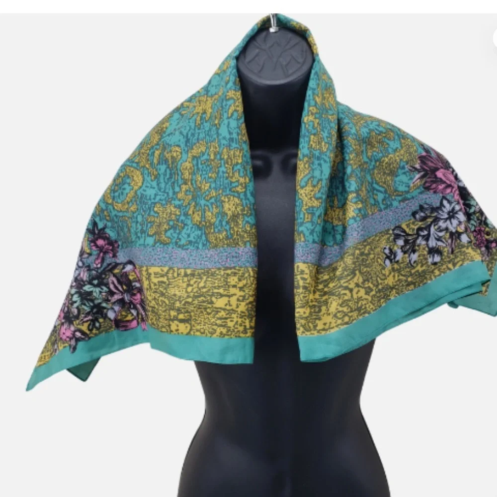 Axcess Women's Scarf Pretty Colors Floral 30